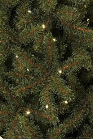 Toronto Kunstkerstboom 215 cm met LED's – Detail